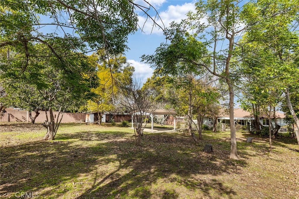 14936 Los Robles Avenue