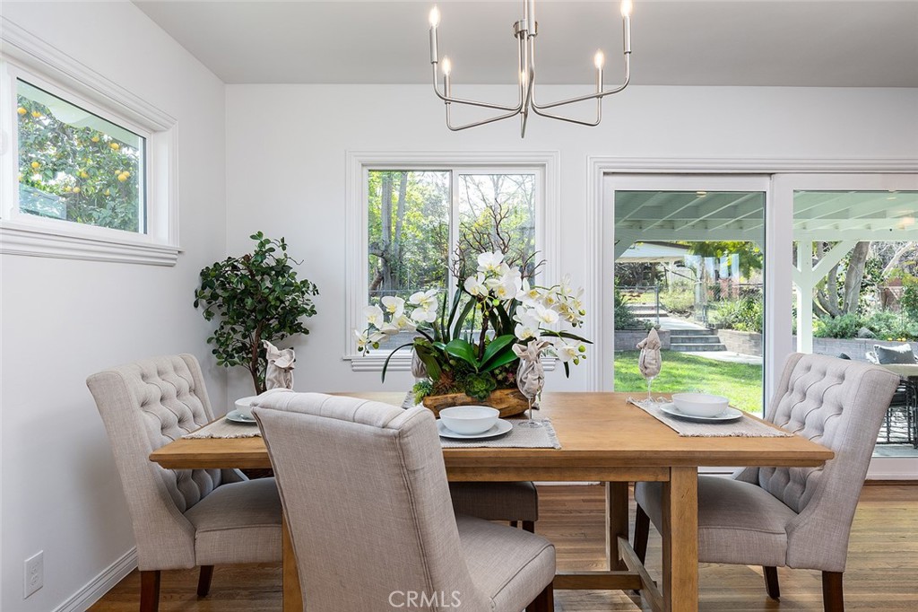 14936 Los Robles Avenue