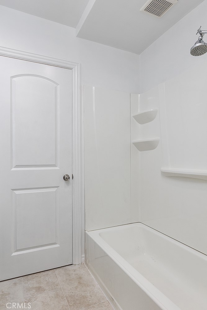 14936 Los Robles Avenue