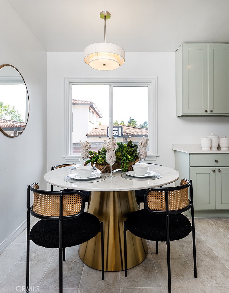 14936 Los Robles Avenue