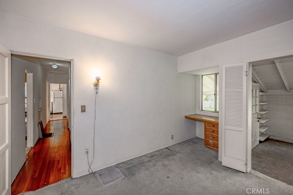 2437 Florence Avenue