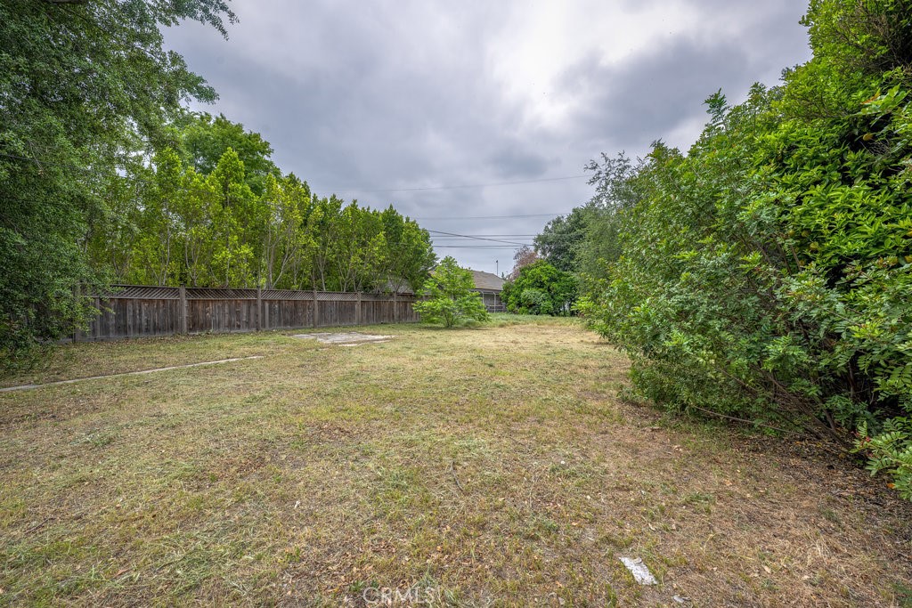 2437 Florence Avenue