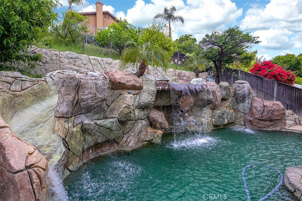 4599 Willow Bend Court