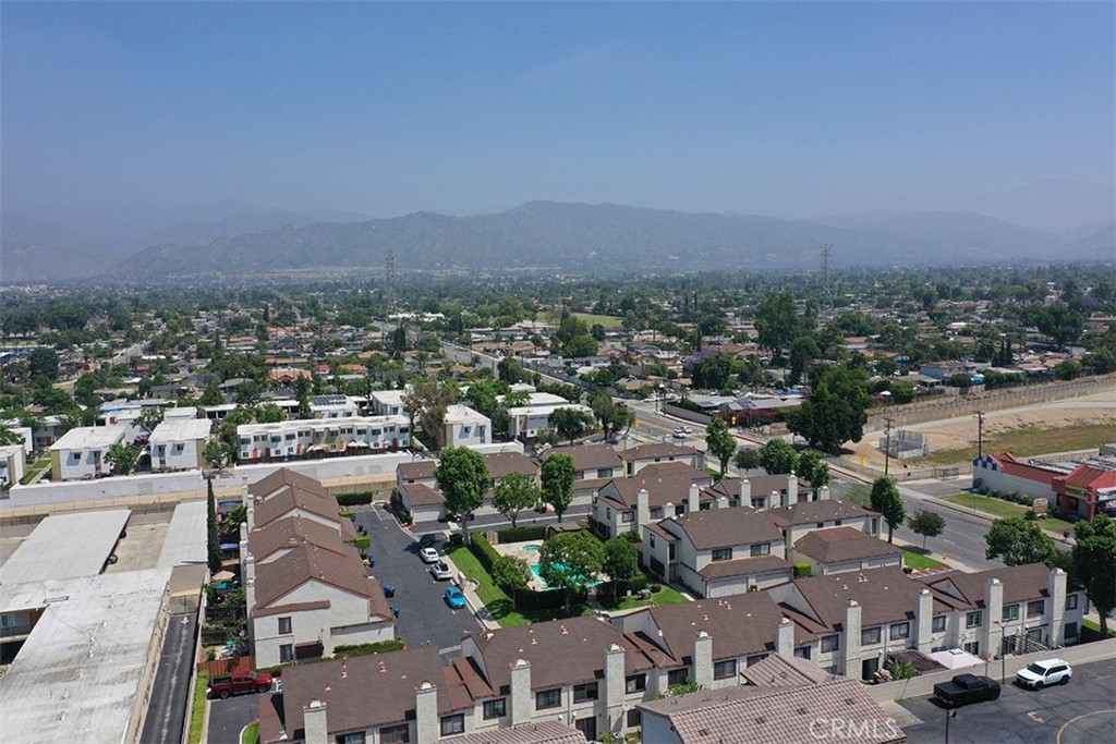 821 S Cerritos Avenue 17