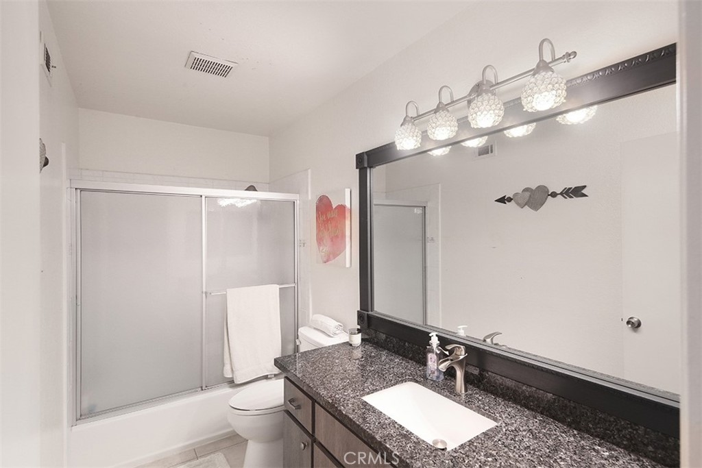 821 S Cerritos Avenue 17