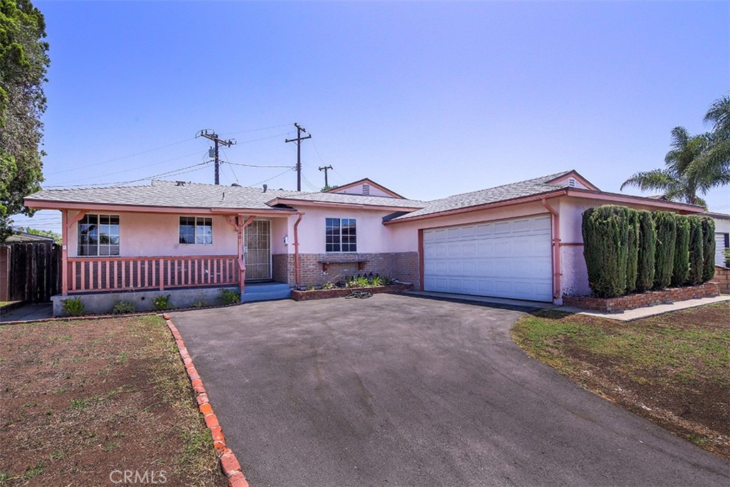 5140 N Clydebank Avenue