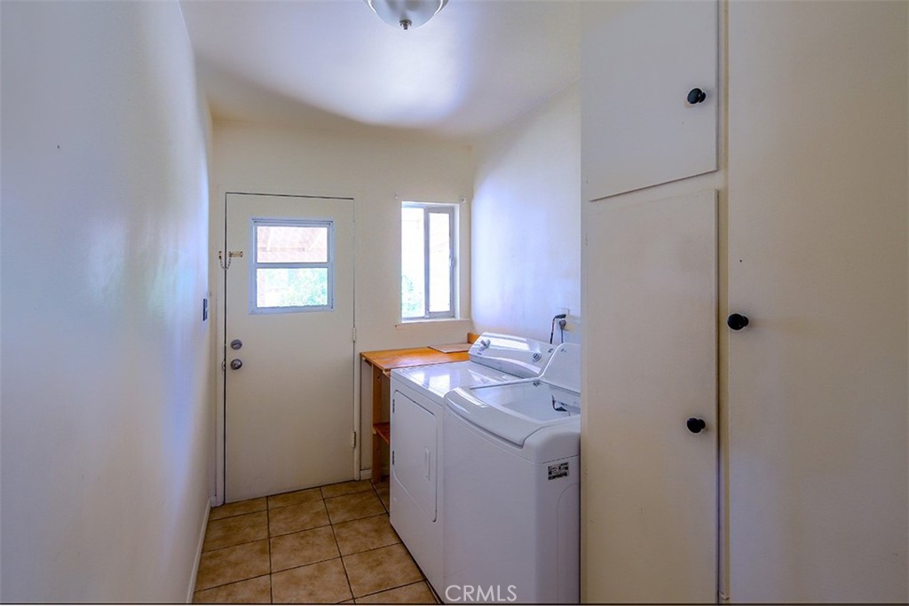 5140 N Clydebank Avenue