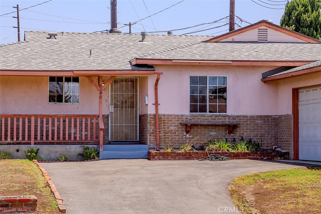 5140 N Clydebank Avenue