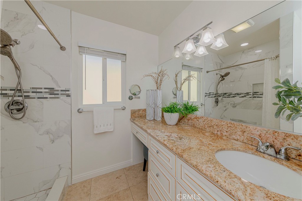 405 W Virginia Avenue