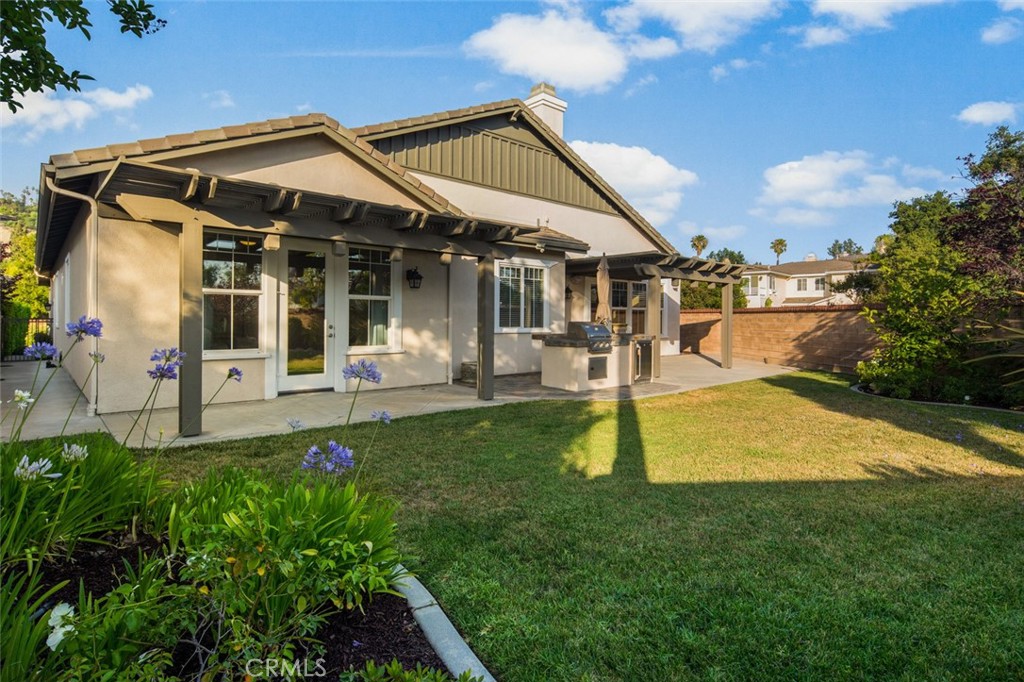 2236 Saratoga Lane