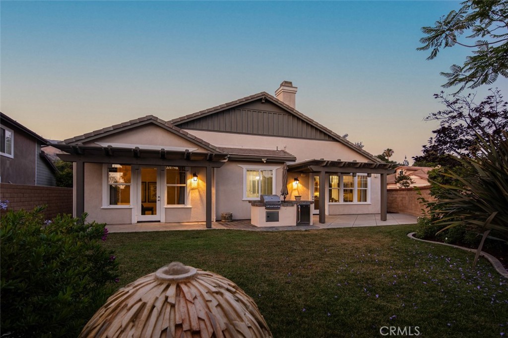 2236 Saratoga Lane