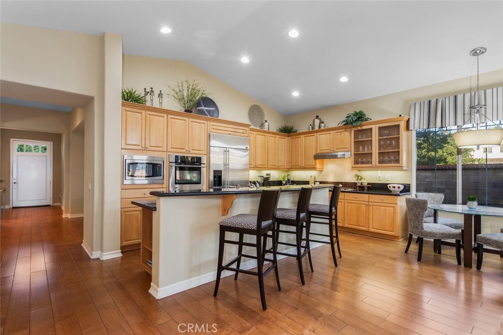 2236 Saratoga Lane