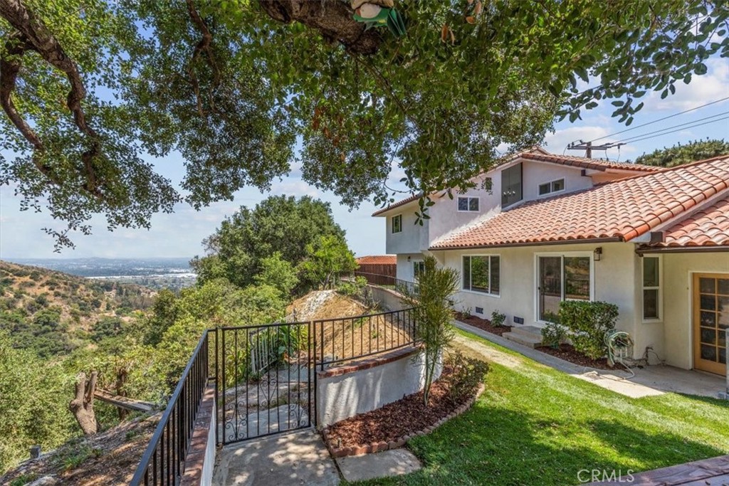2217 Tall Pine Drive