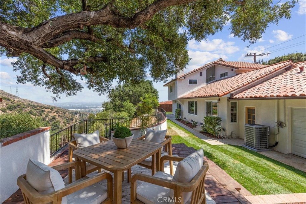 2217 Tall Pine Drive