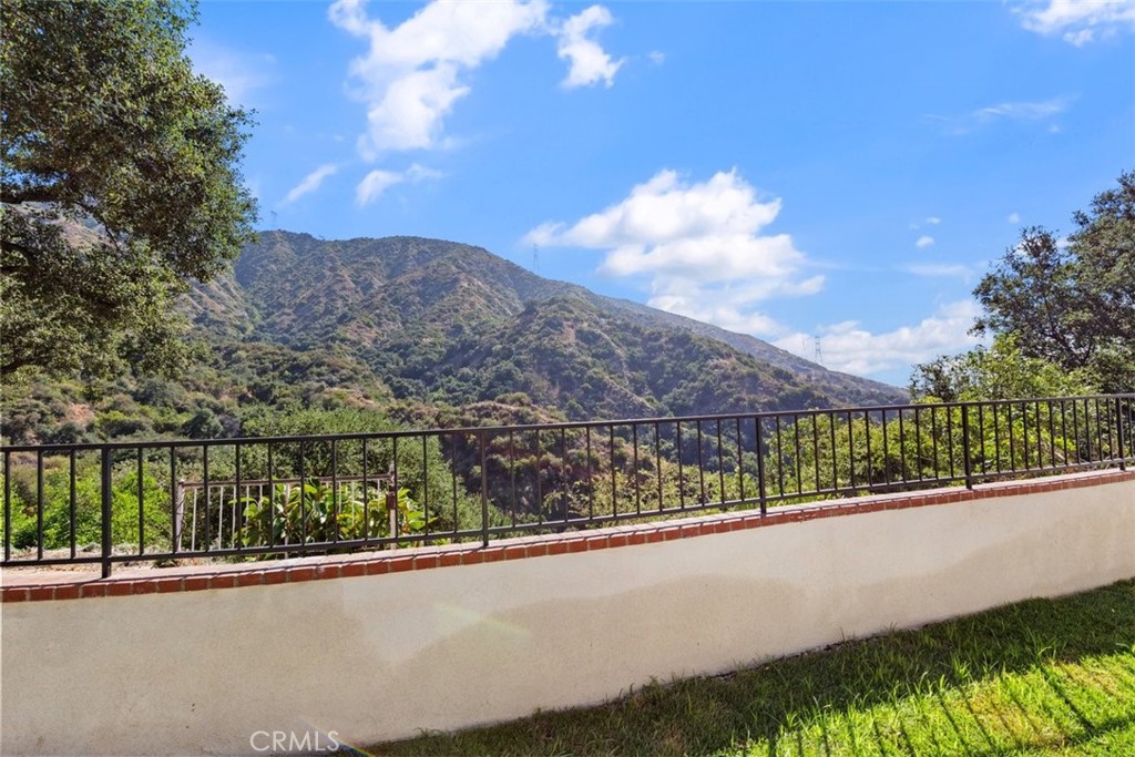 2217 Tall Pine Drive