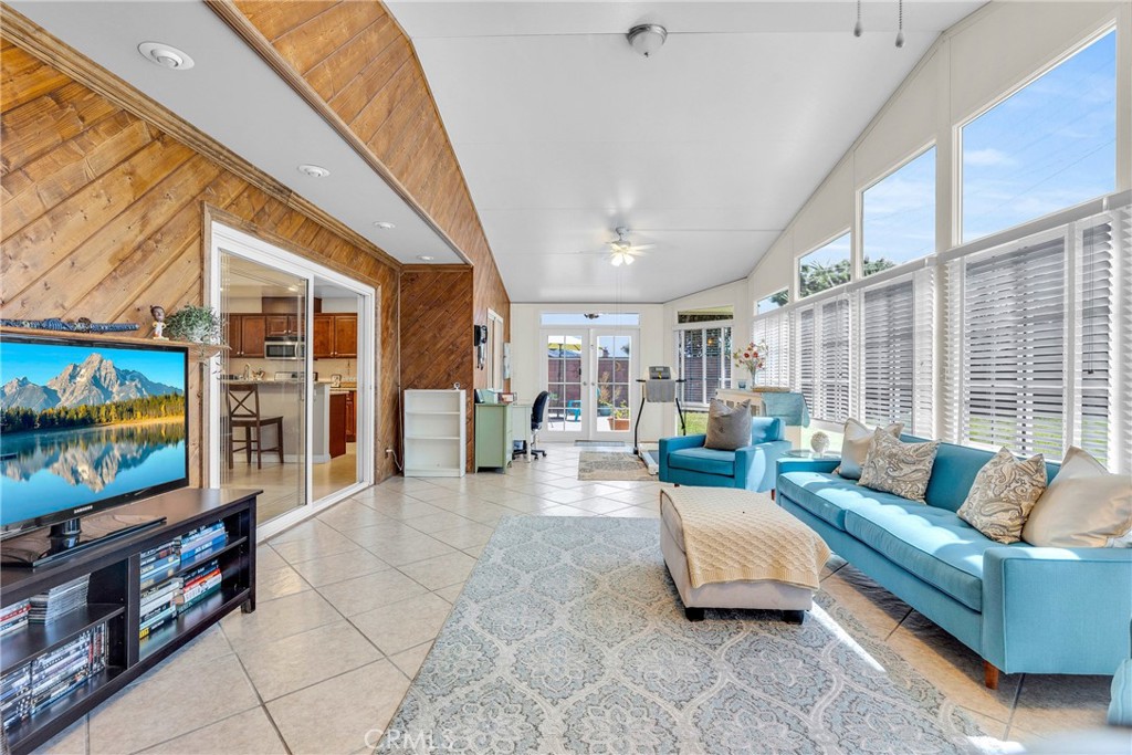 317 Greenbank Avenue