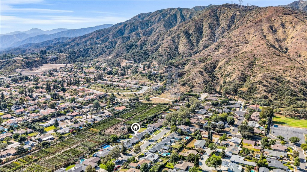 317 Greenbank Avenue