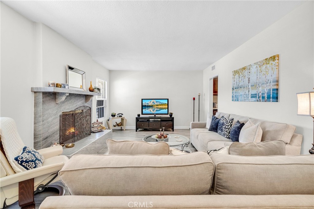 317 Greenbank Avenue