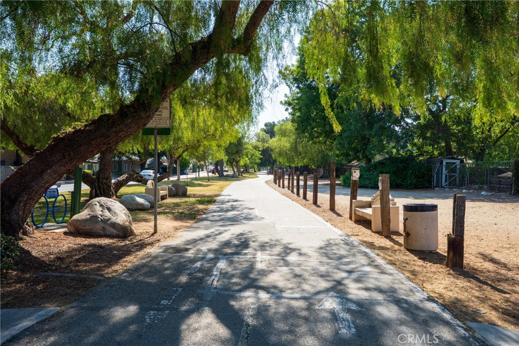 317 Greenbank Avenue