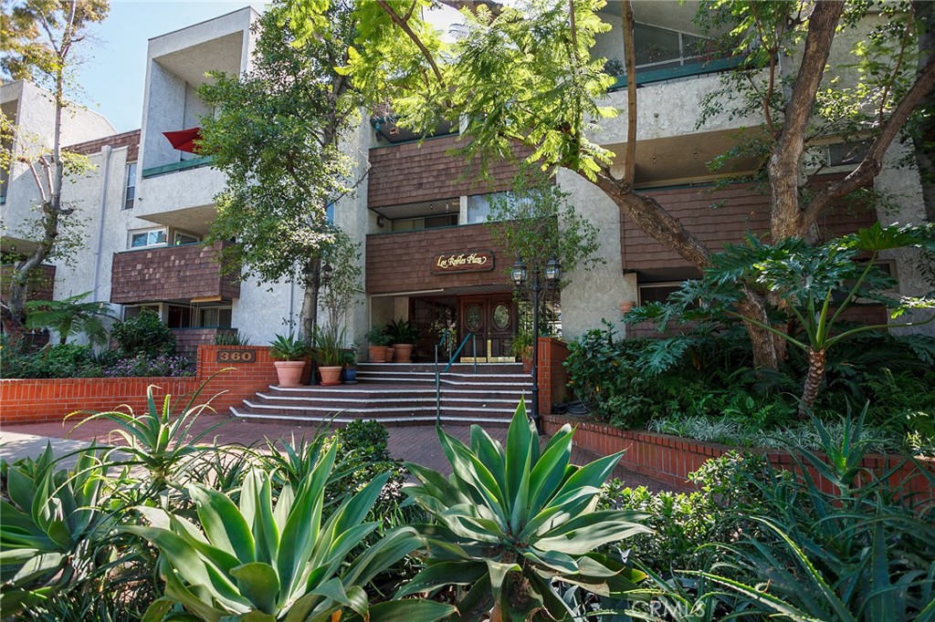 360 S Euclid Avenue 117