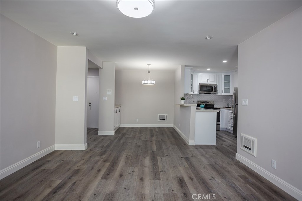 360 S Euclid Avenue 117