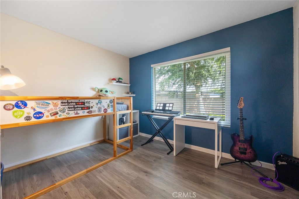 871 W 12th Street 1