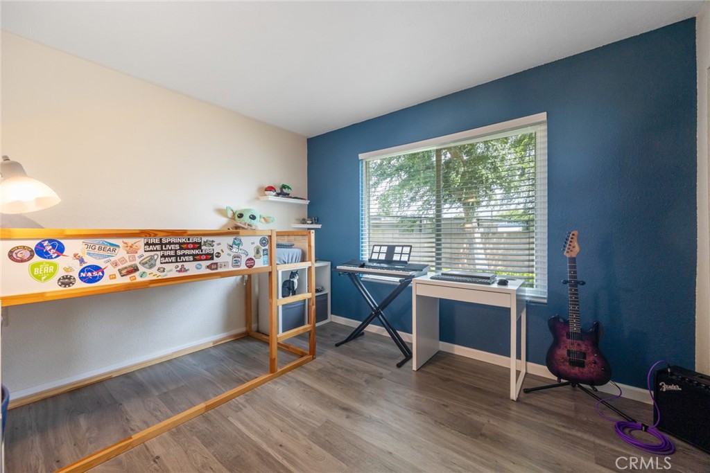 871 W 12th Street 1