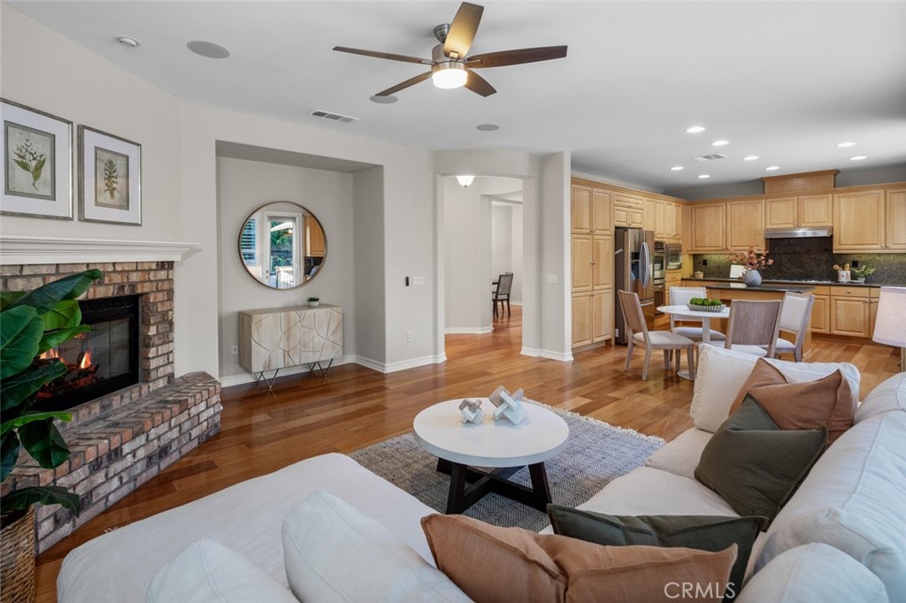 2188 Saratoga Lane