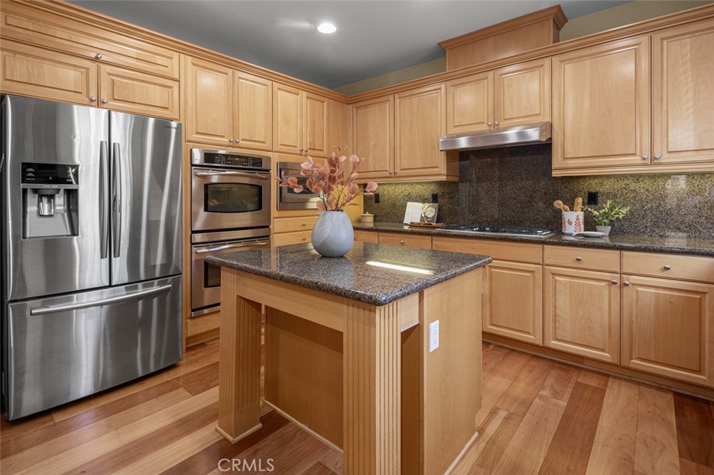 2188 Saratoga Lane