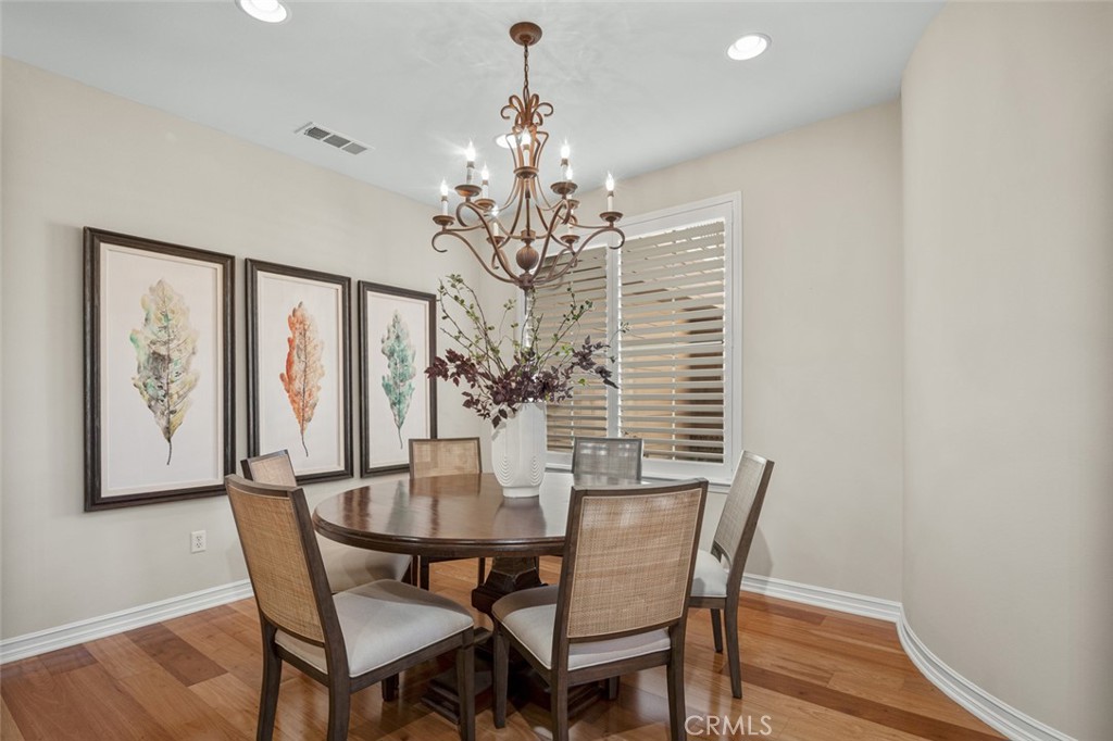 2188 Saratoga Lane