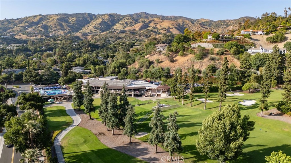 2188 Saratoga Lane
