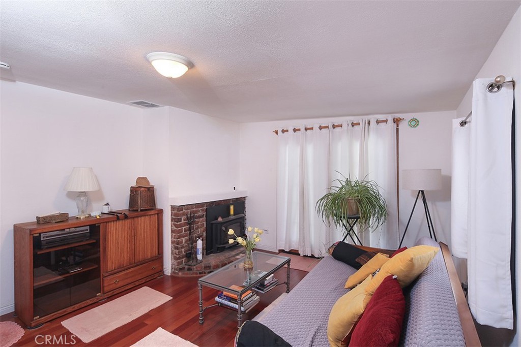 3953 Santa Carlotta