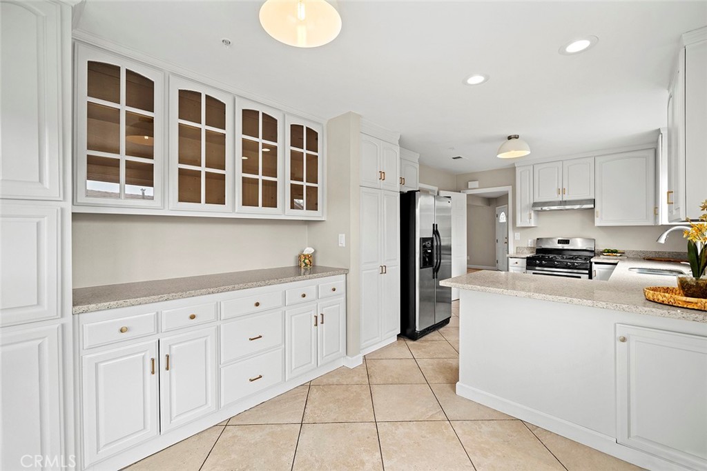 1145 Montecito Drive