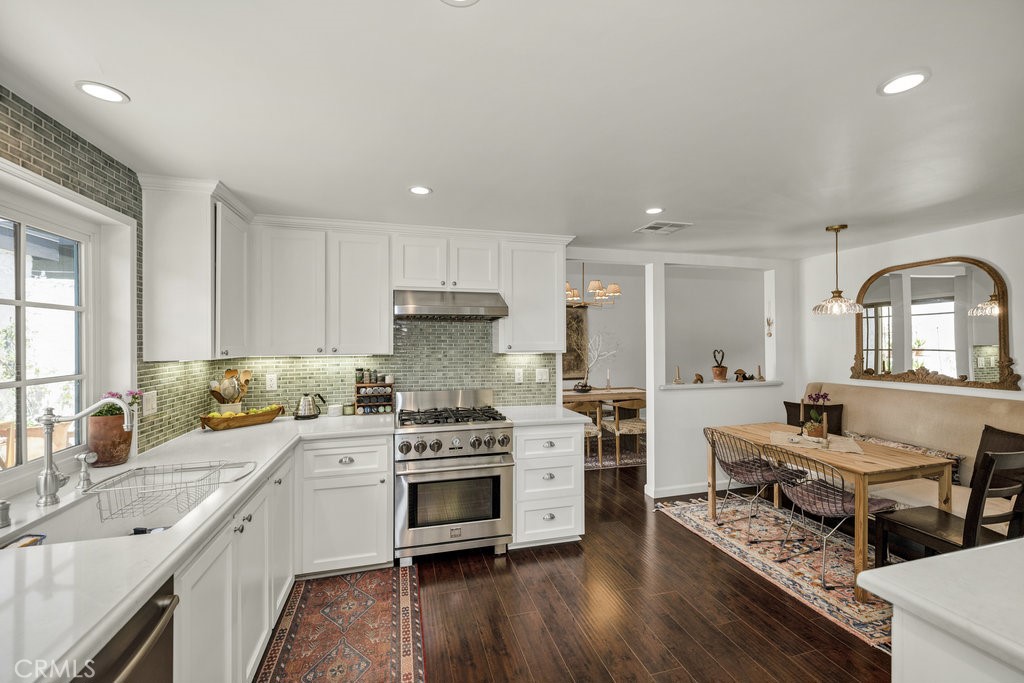 286 W Montecito Avenue M