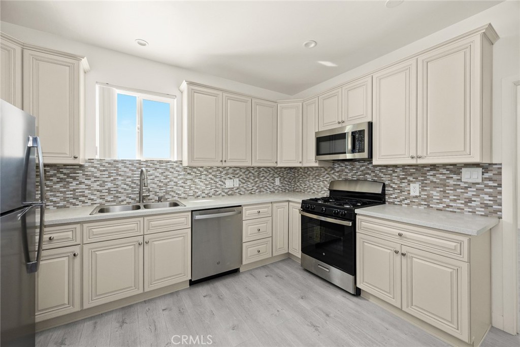 57 N Baldwin Avenue B