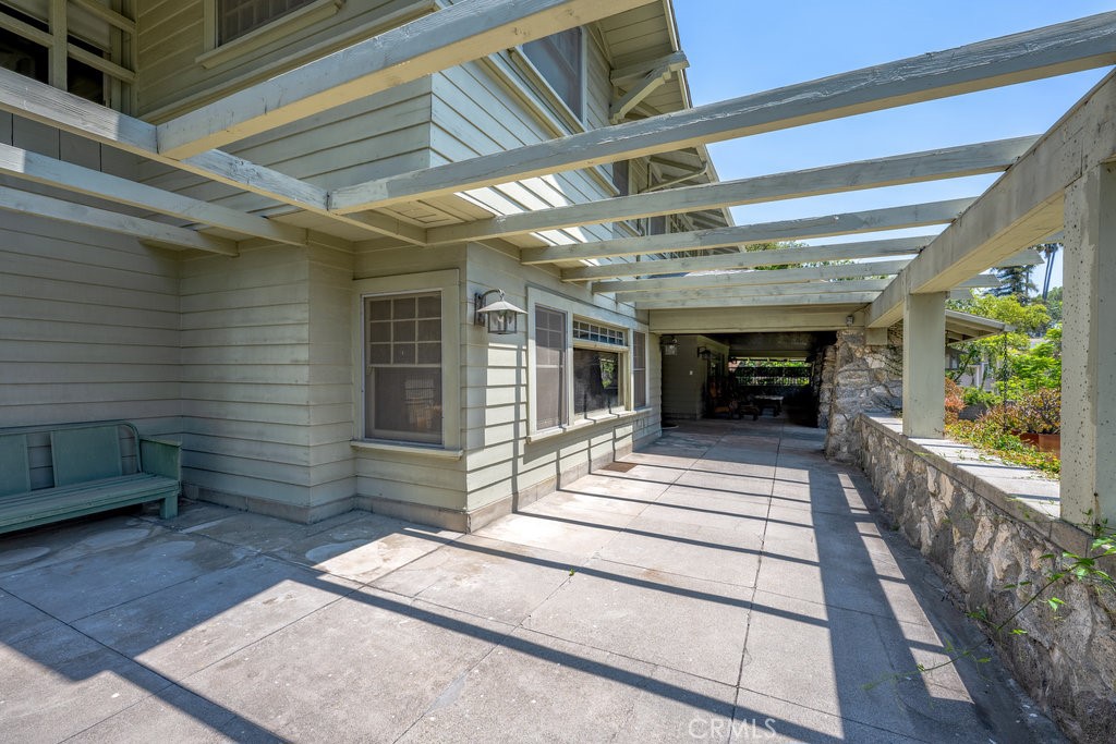 481 W Highland Avenue