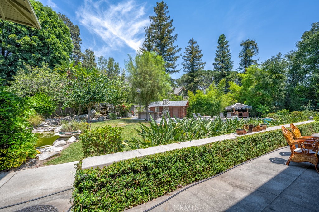 481 W Highland Avenue