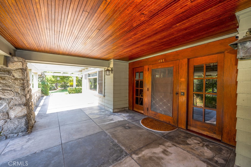 481 W Highland Avenue