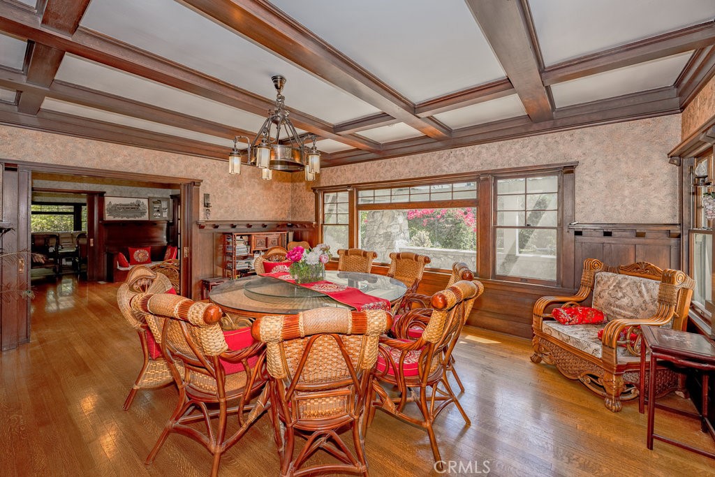 481 W Highland Avenue