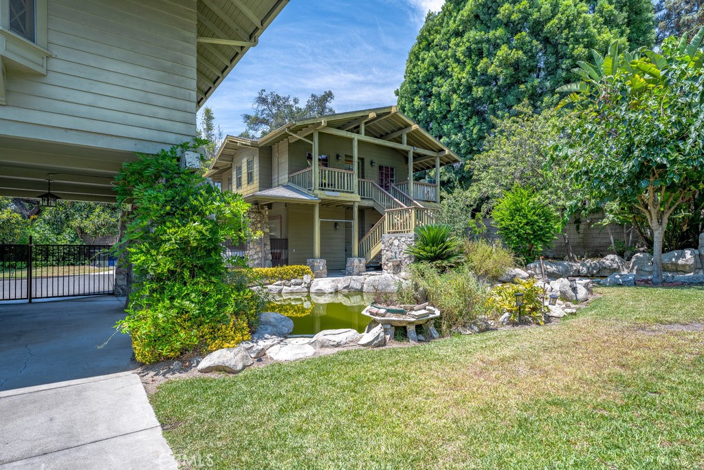 481 W Highland Avenue