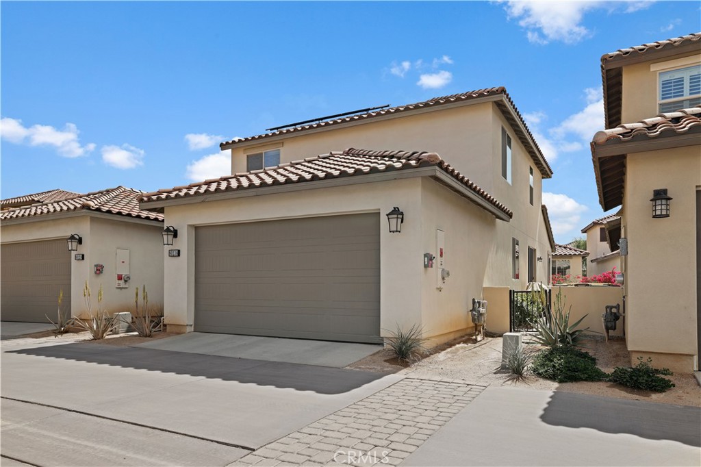 80138 Whisper Rock Way
