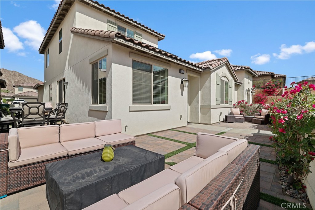 80138 Whisper Rock Way