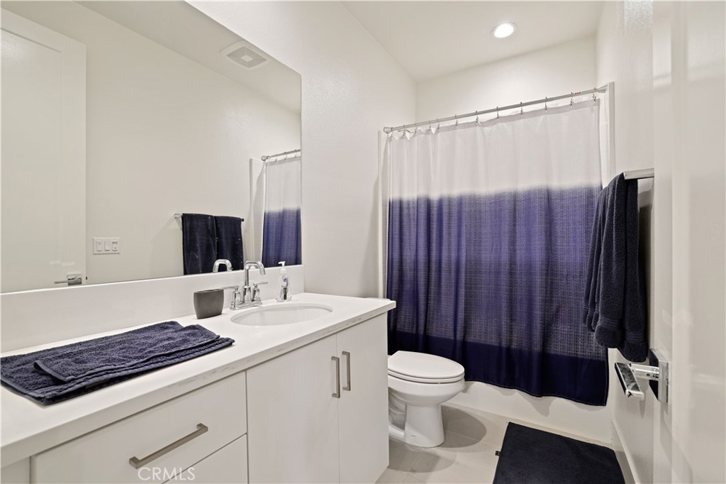 80138 Whisper Rock Way