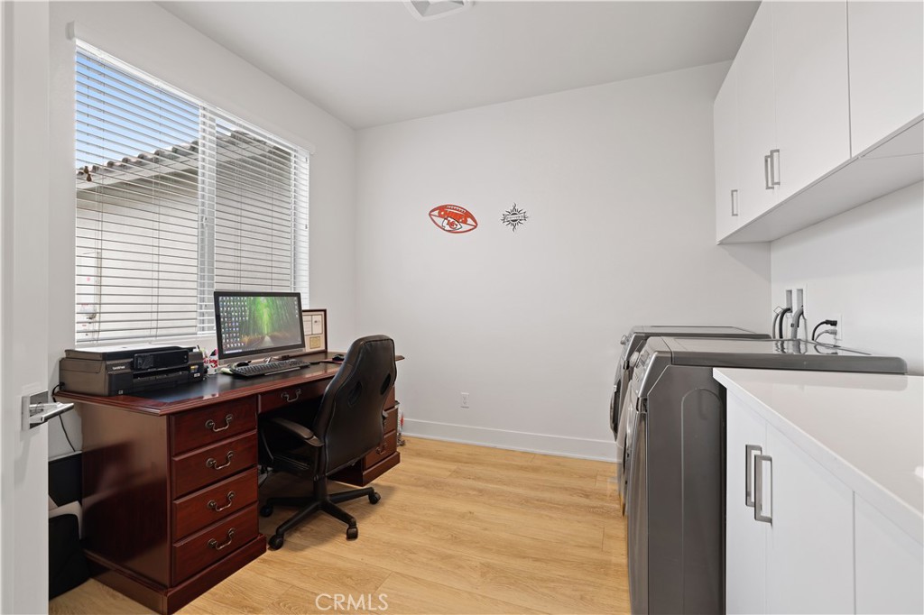 80138 Whisper Rock Way