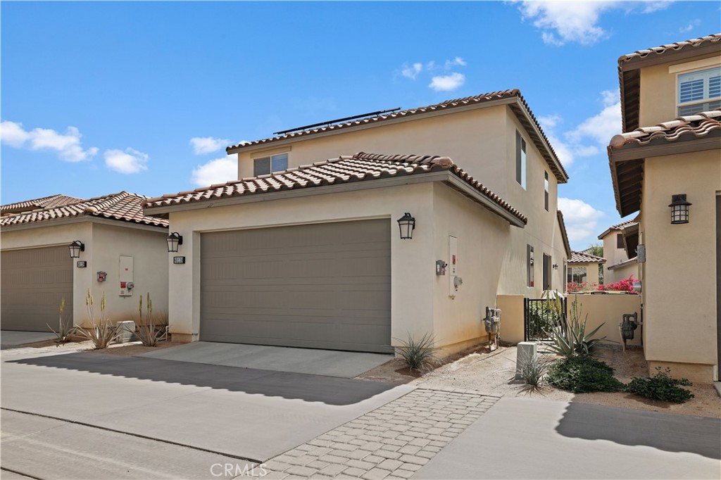 80138 Whisper Rock Way
