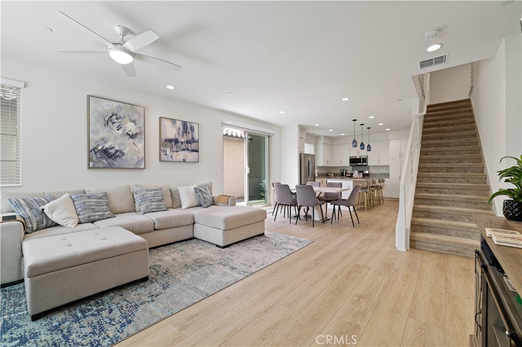 80138 Whisper Rock Way