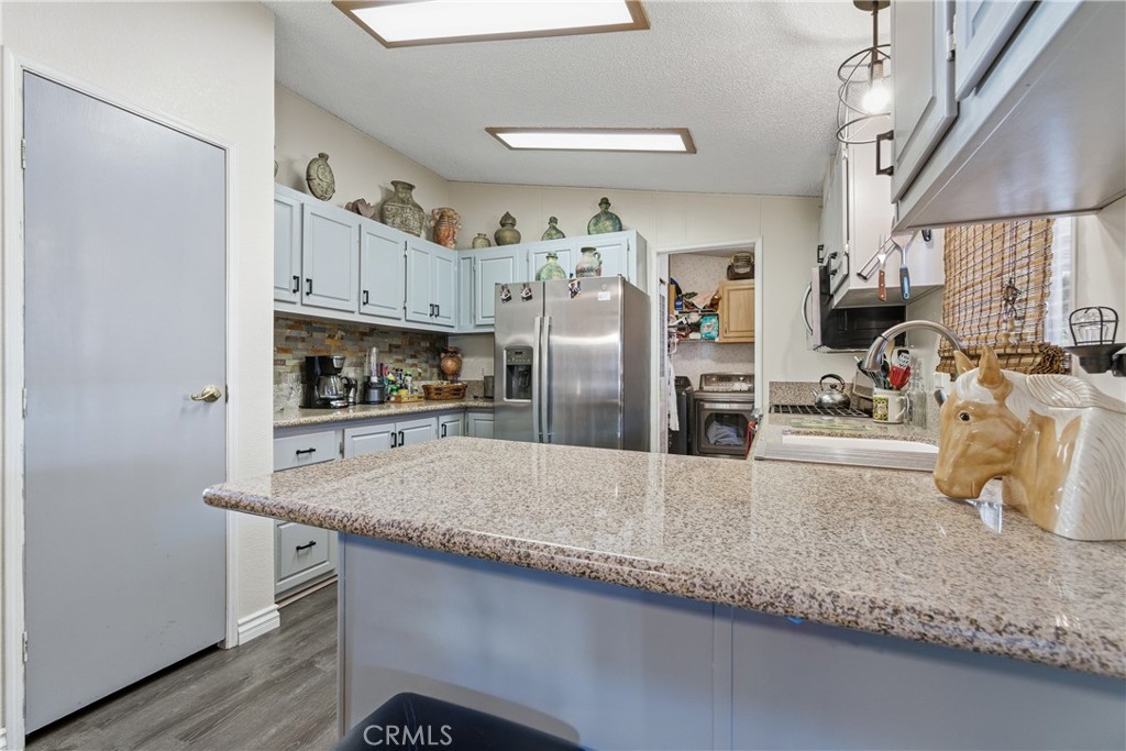 4800 Daleview Avenue 18