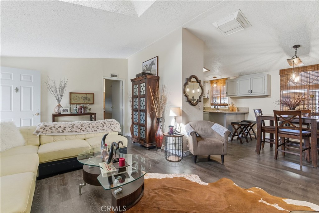 4800 Daleview Avenue 18