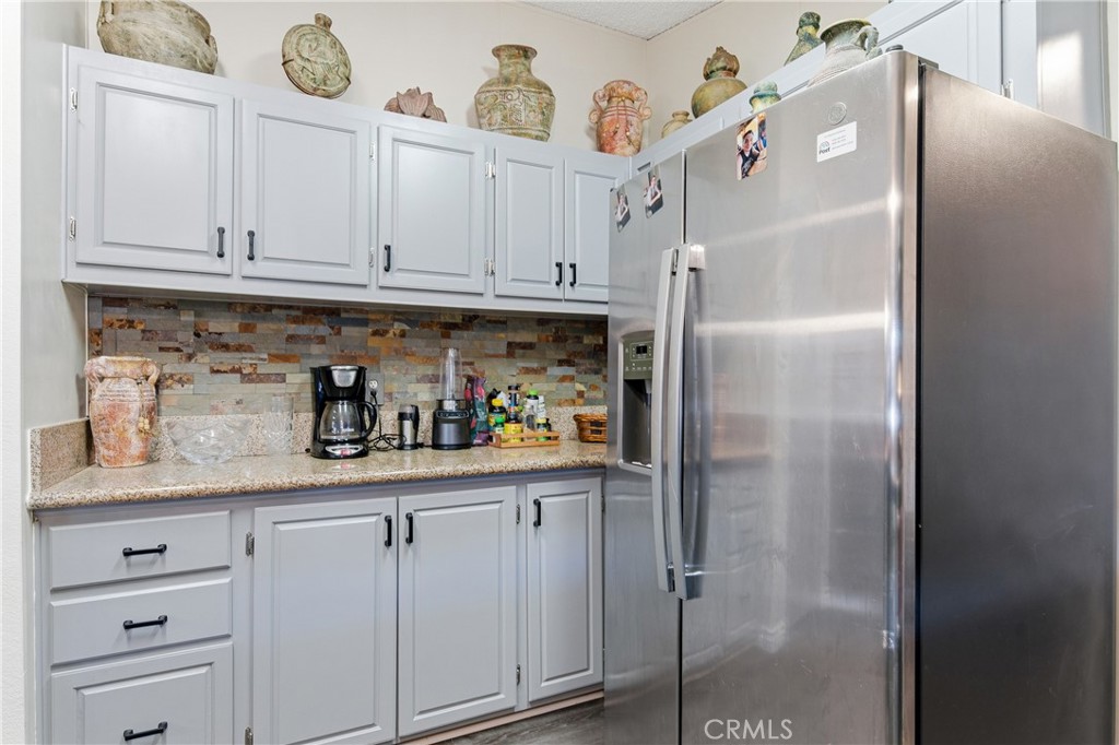 4800 Daleview Avenue 18