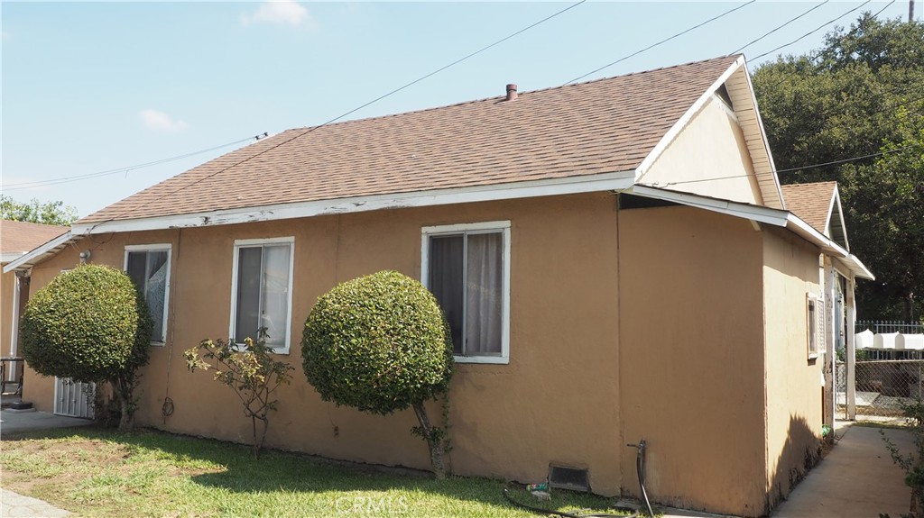 307 E Angeleno Avenue